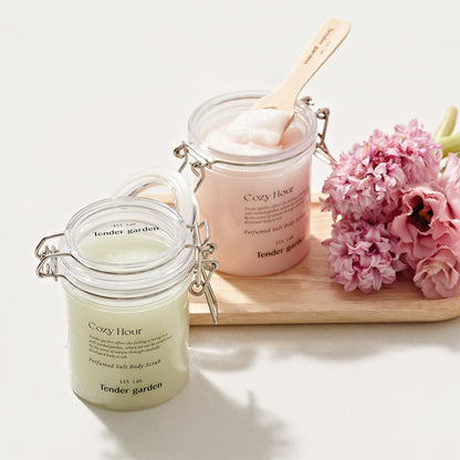 Tender Garden Cozy Hour Perfumed Salt Body Scrub Nr.61